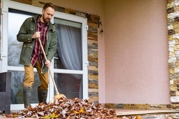 Commercial Cleanout Services in Lake Mohawk, OH